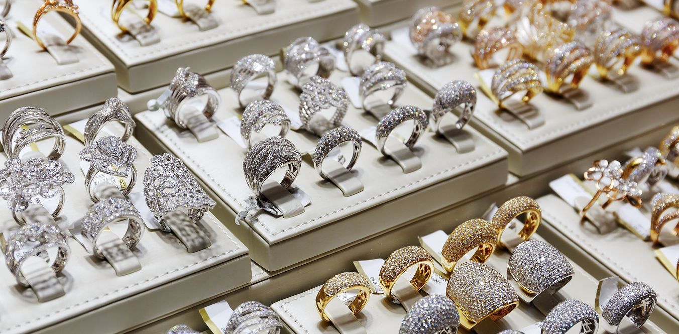 Магазин и торги